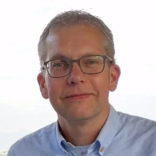 Gerard Roelfes (Chair)